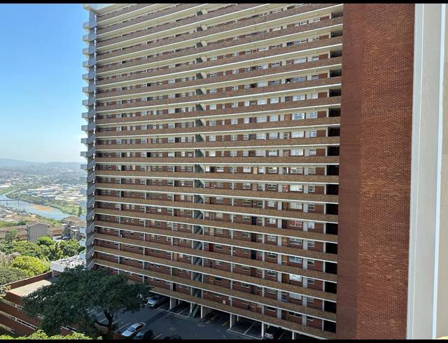 2 BEDROOM FLAT TO LET IN MORNINGSIDE